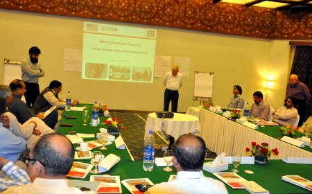 Reviving Businesses: A Comprehensive Guide to Business